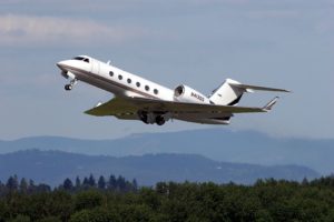 800px-Gulfstream_G-400