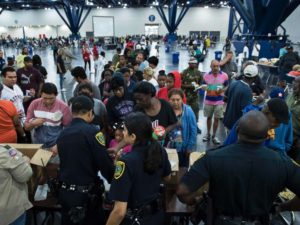 hurricane-harvey-george-r-brown-convention-center-01-gty-mt-170828_4x3_992